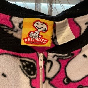 Peanuts / Snoopy Pajama Onesie with feet. Size L. Halloween / Trick or Treat